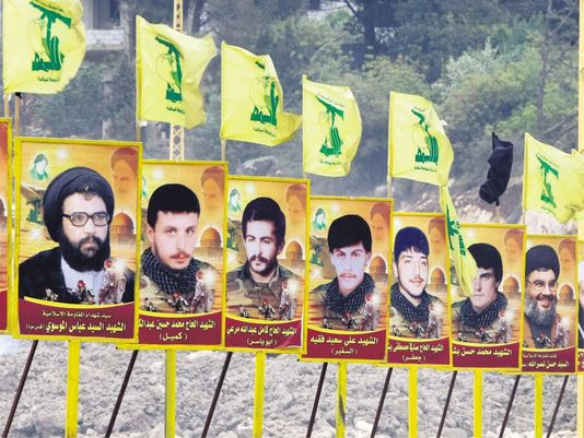 Hizbullah savaşçıları ve deli, haplanmış, kana susamış ve aç “cihatçılar” Hizbullah savaşçıları ve deli, haplanmış, kana susamış ve aç “cihatçılar”