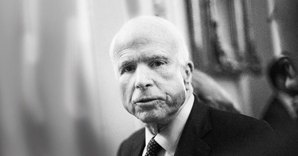 John McCain ve çatışma kanseri John McCain ve çatışma kanseri