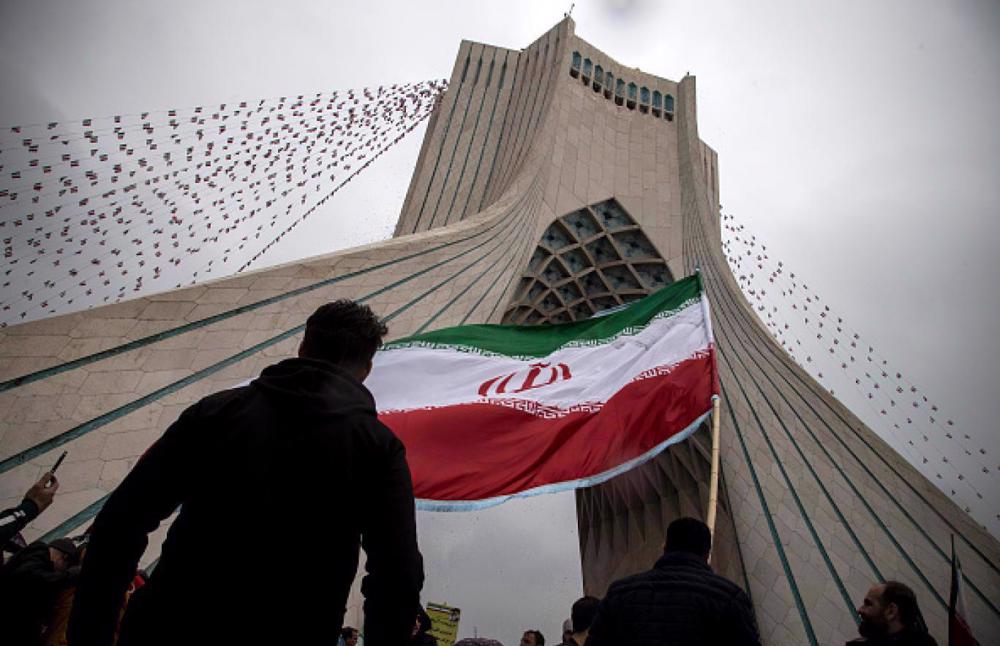 İran İslam Cumhuriyeti liberalizmin ve liberal elitlerin niçin başlıca hedefidir?
